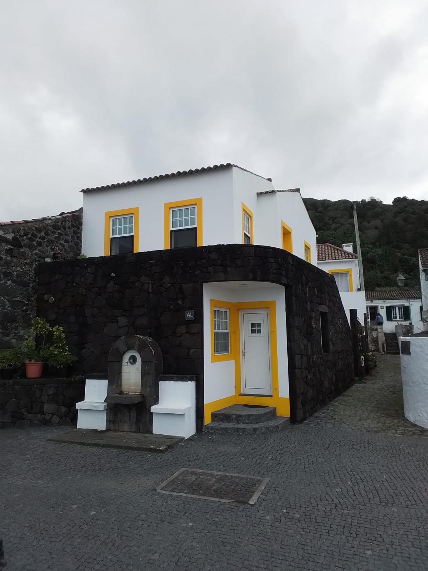 Alojamento Bela Vista Lajes do Pico Eksteriør bilde